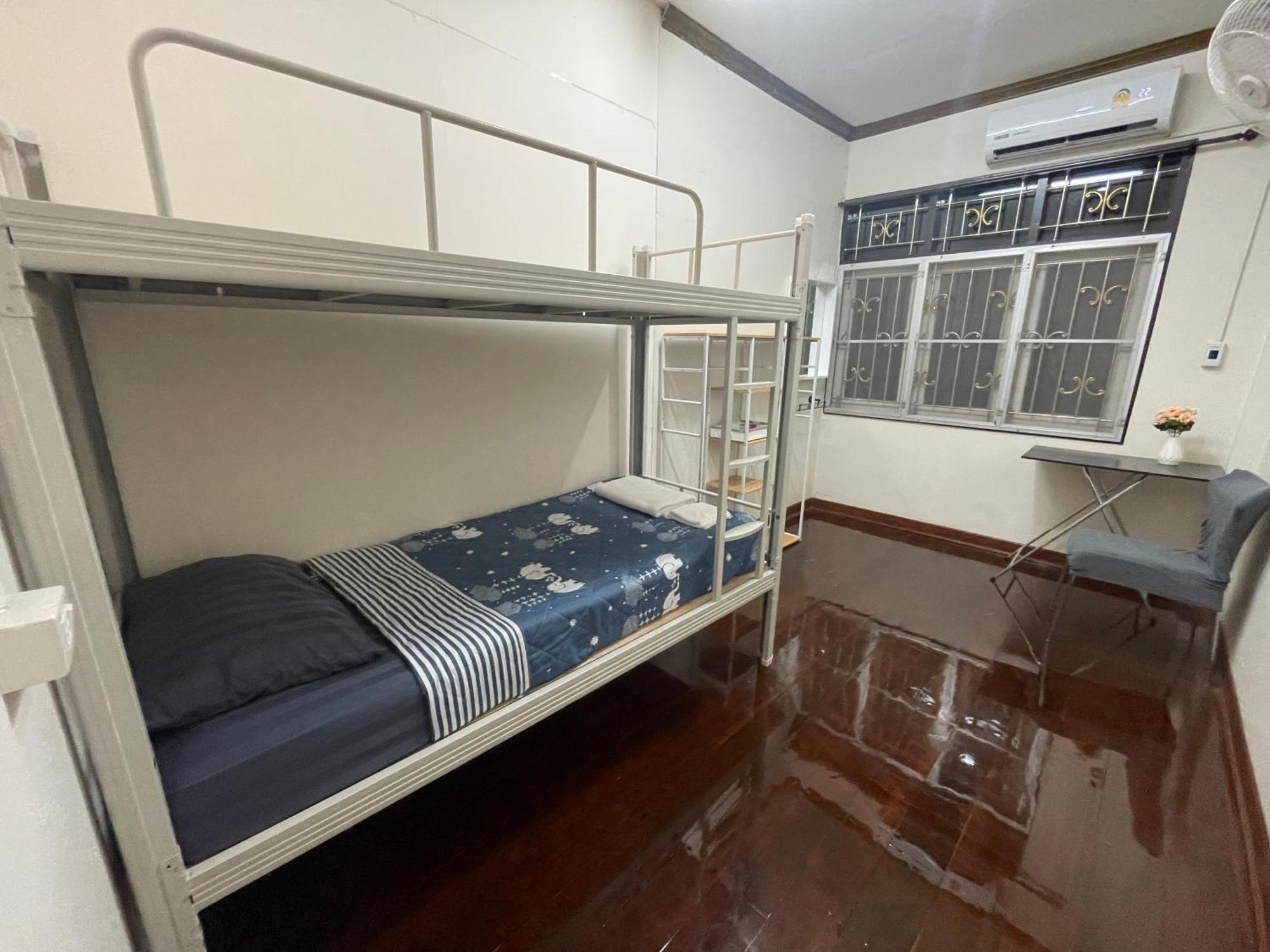 2B Cozy Hostel ตรัง Esterno foto